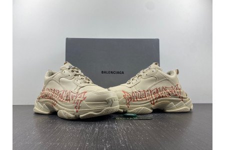 Balenciaga Triple S SNEAKER
