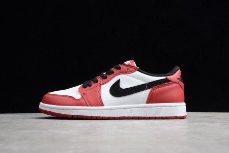 Air Jordan 1 Retro Low Chicago