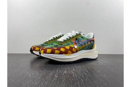 sacai x Nike Waffle Woven Green Gusto