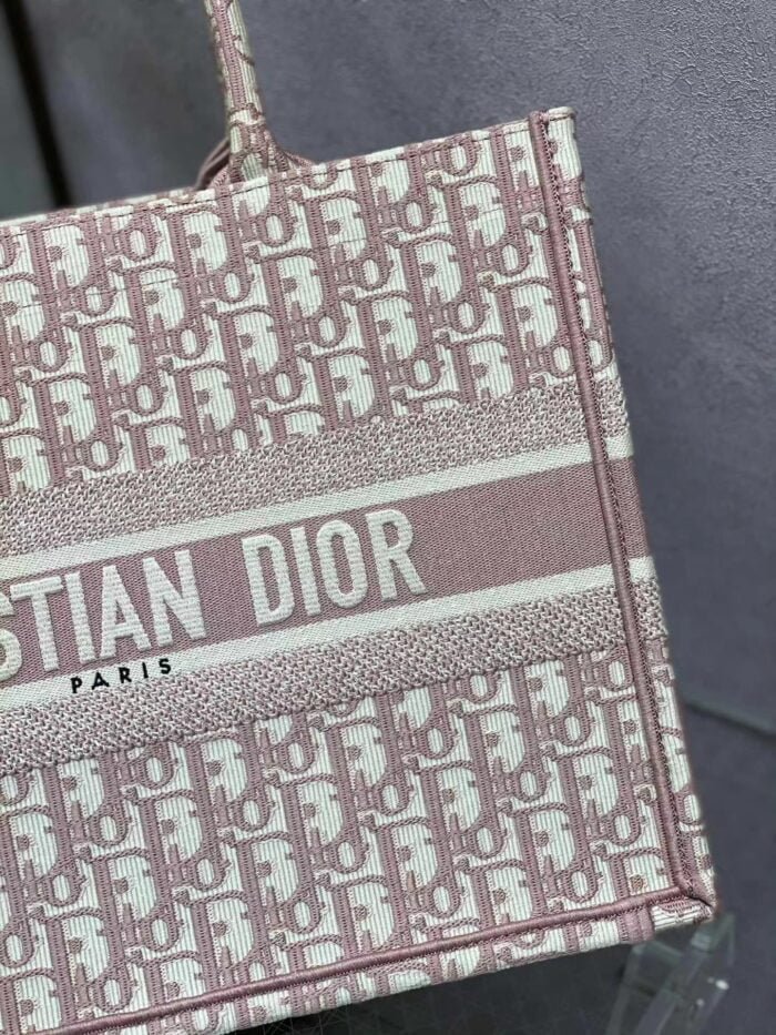 Dior Dior New Tote Pink Presbyopia