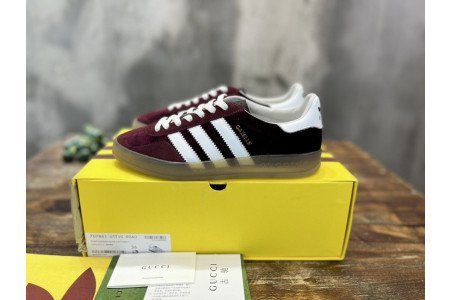 ADIDAS SNEAKERS