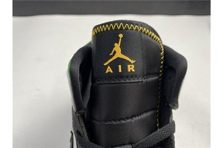 Air Jordan 1 Mid Oakland