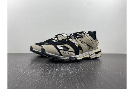 Balenciaga track