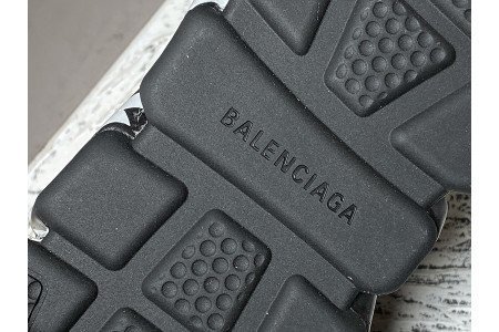 Balenciaga SPEED TRAINER SNEAKERS LETTER BOTTOM