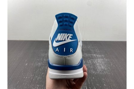 Air Jordan 4 ?Military Blue?