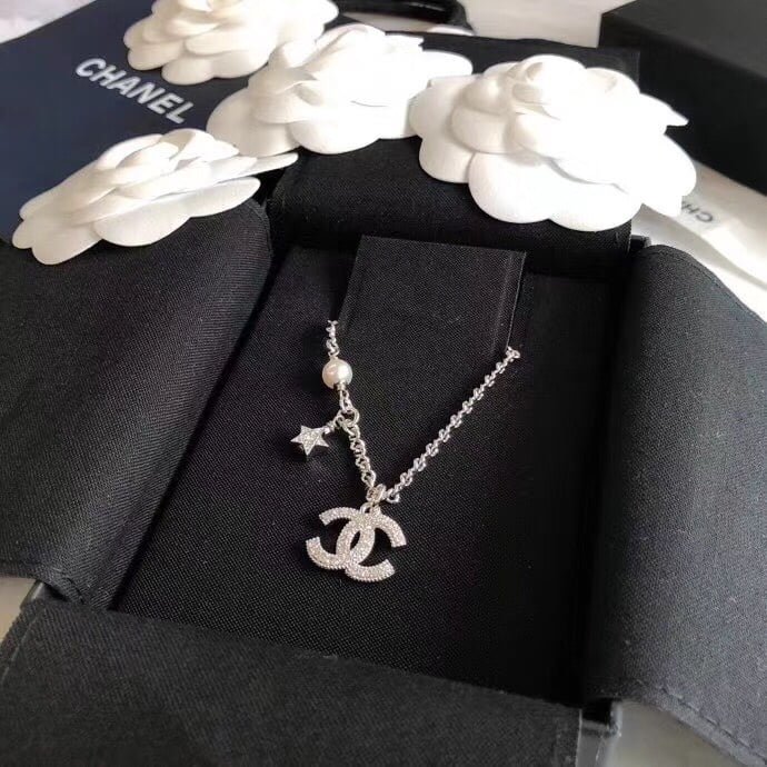 Chanel Double c half diamond necklace sliver