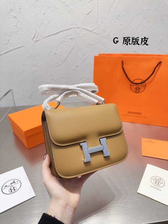 Hermès Constance Swift cowhide leather Earthy yellow size: 19cm