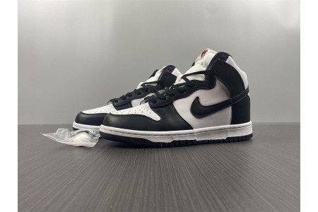 Nike Dunk High Panda