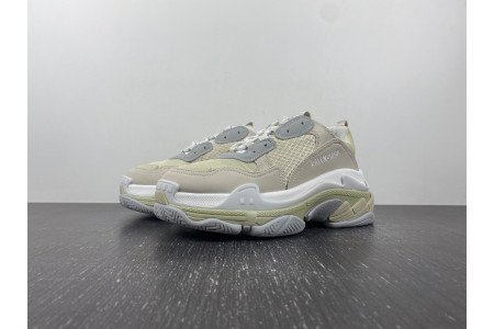 Balenciaga Triple S SNEAKER