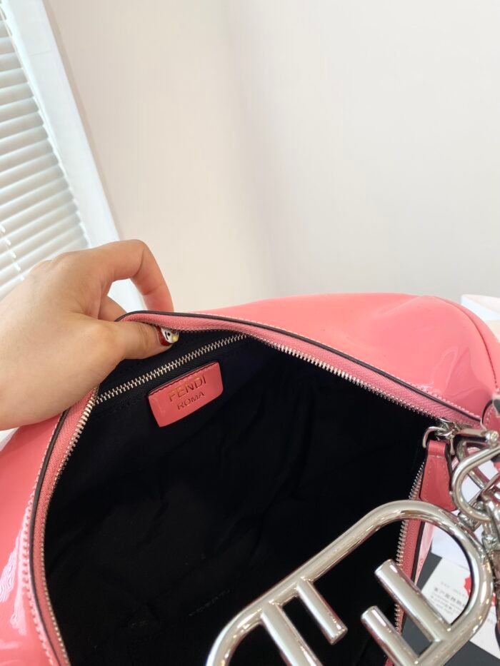 FENDI Patent leather half moon bag Pink Size: 34*16cm