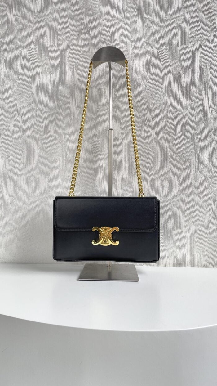 CELINE Arc de Triomphe Black with Chain 8067 size: 22 X 13.5 X 6cm