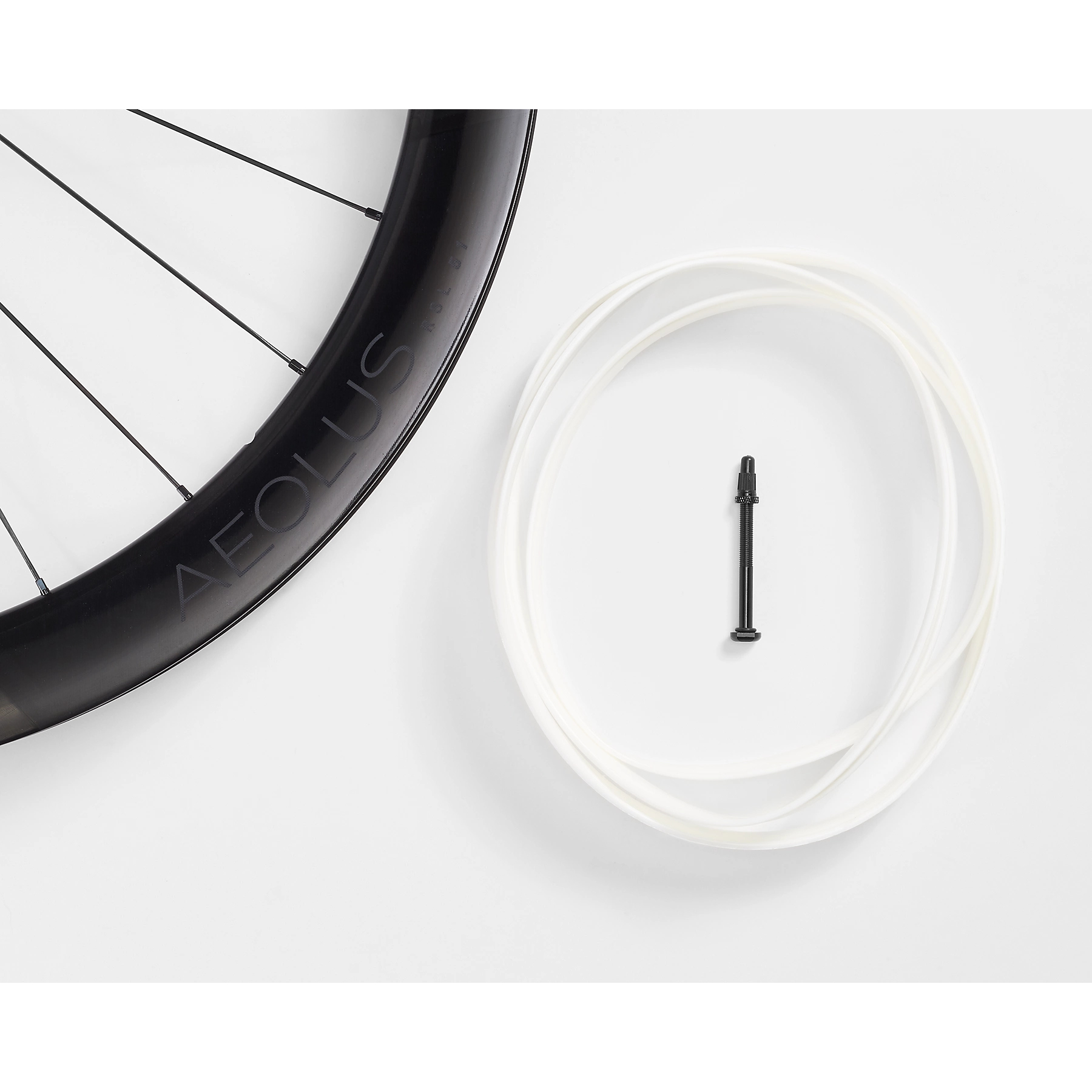 Bontrager Aeolus RSL 51 TLR Disc Carbon Front Wheel - Clincher / Tubeless - Centerlock - 12x100mm