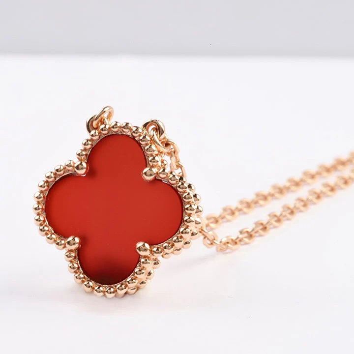 [VA]CLOVER 15MM CARNELIAN SINGLE FLOWER NECKLACE