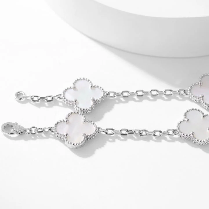 [VA]CLOVER 10 MOTIFS WHITE MOTHER OF PEARL NECKLACE