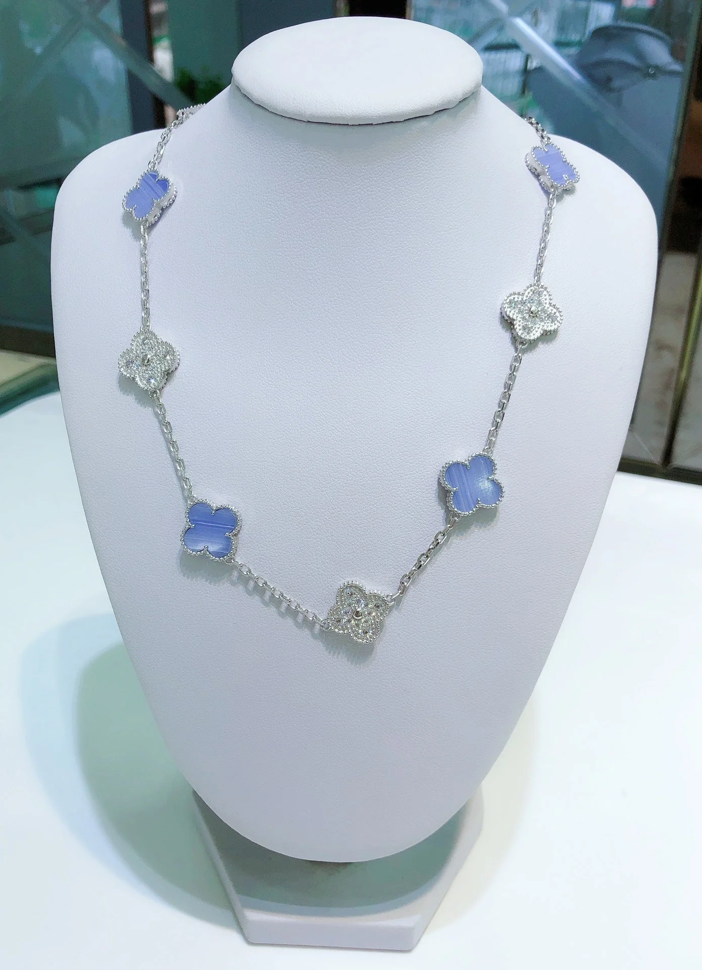 [VA]CLOVER 10 MOTIFS CHALCEDONY DIAMONDS SILVER NECKLACE