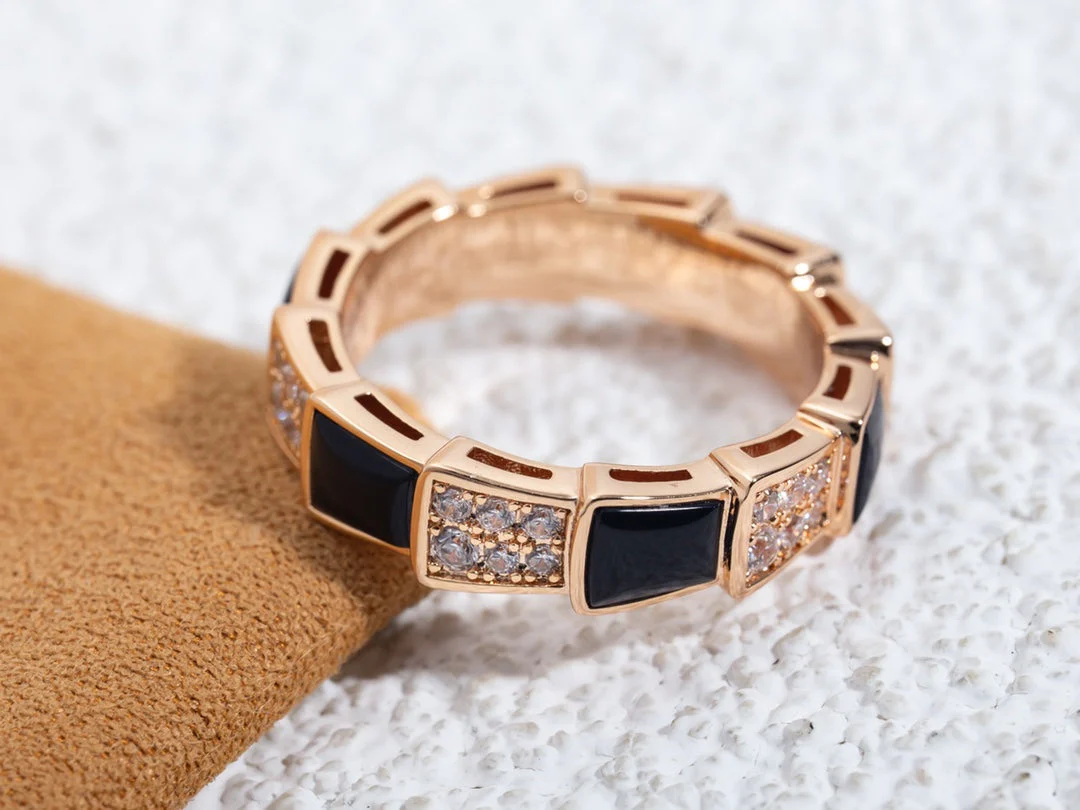 [BV]SERPENTI RING PINK GOLD BLACK MOP DIAMOND PAVED 4MM