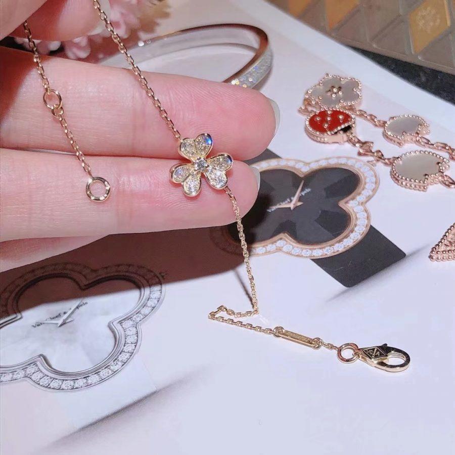 [VA]FRIVOLE GOLD FLOWER DIAMOND BRACELET