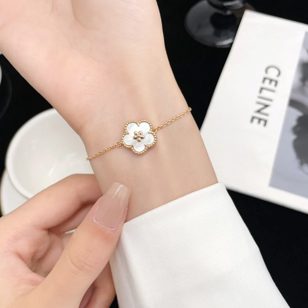 [VA]LUCKY SPRING ROSE GOLD MOP BRACELET