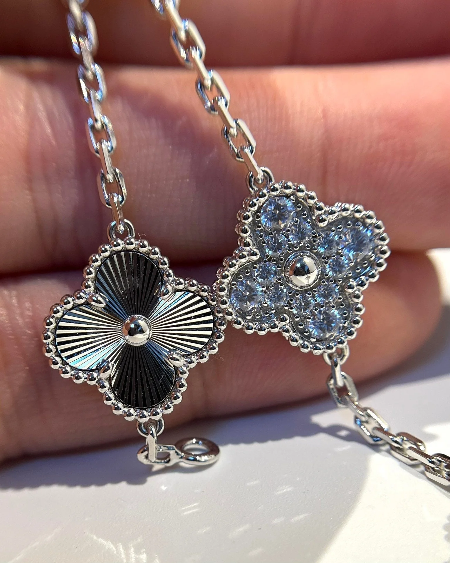 [VA]CLOVER 5 MOTIF SILVER DIAMOND BRACELET