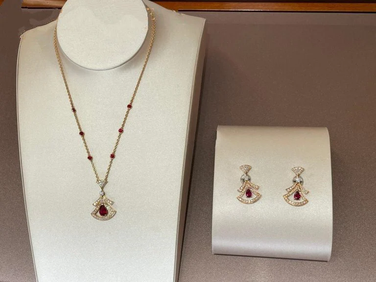 [BV]DREAM NECKLACE CARNELIAN DIAMOND PINK GOLD