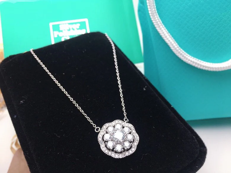 [TF]AURORA CLUSTER PENDANT NECKLACE