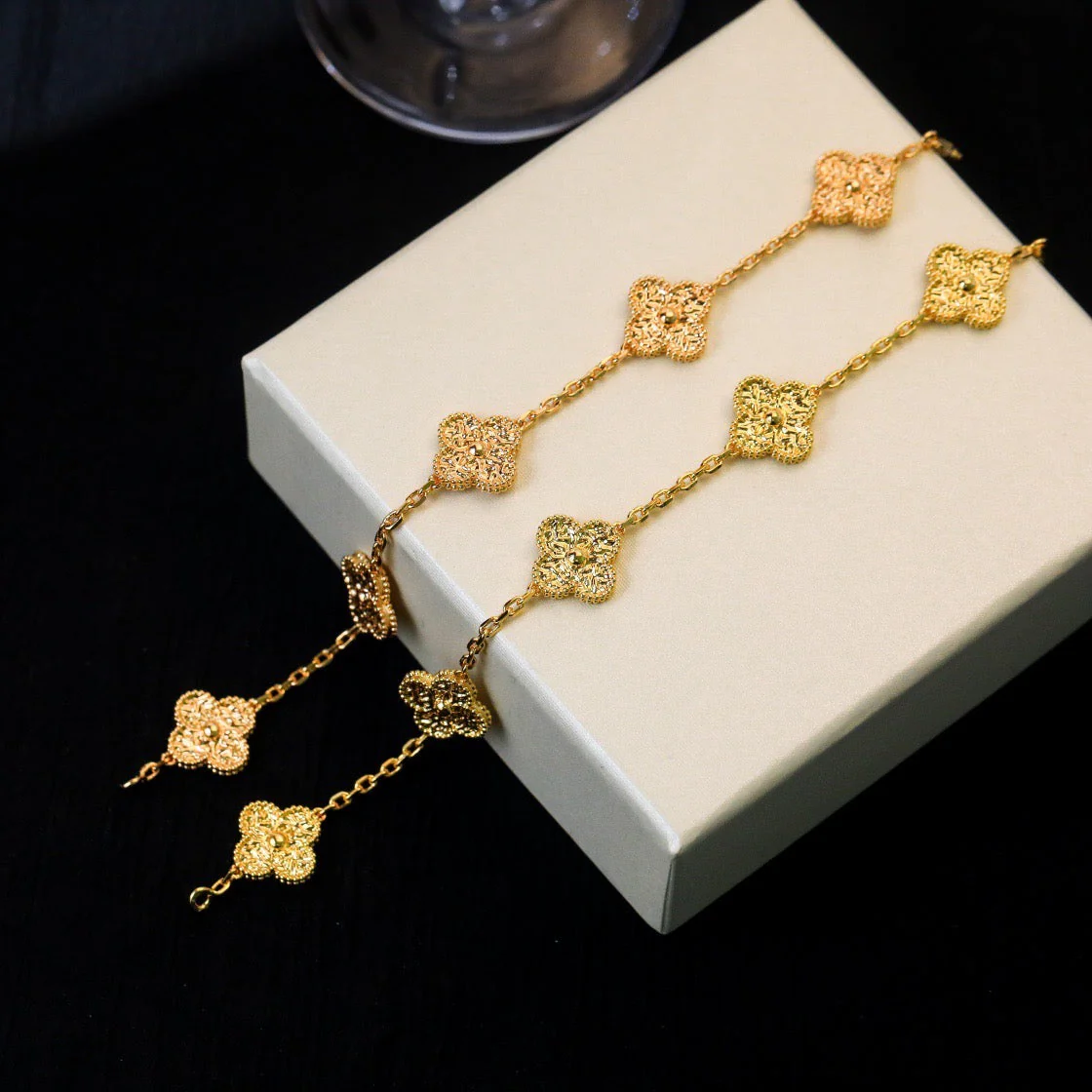[VA]CLOVER 5 MOTIFS BRONZING BRACELET