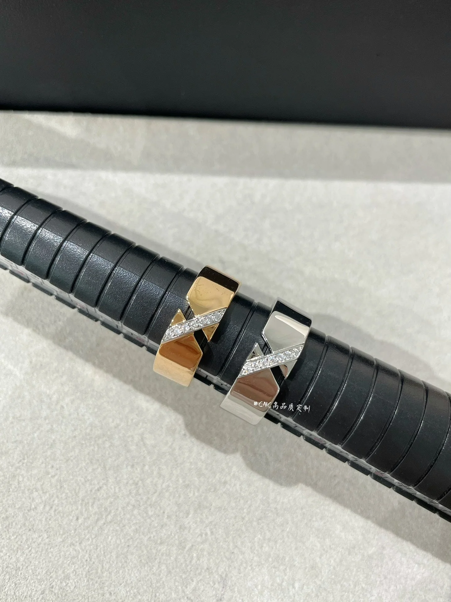 [CH]LIENS EVIDENCE DIAOMOND RING