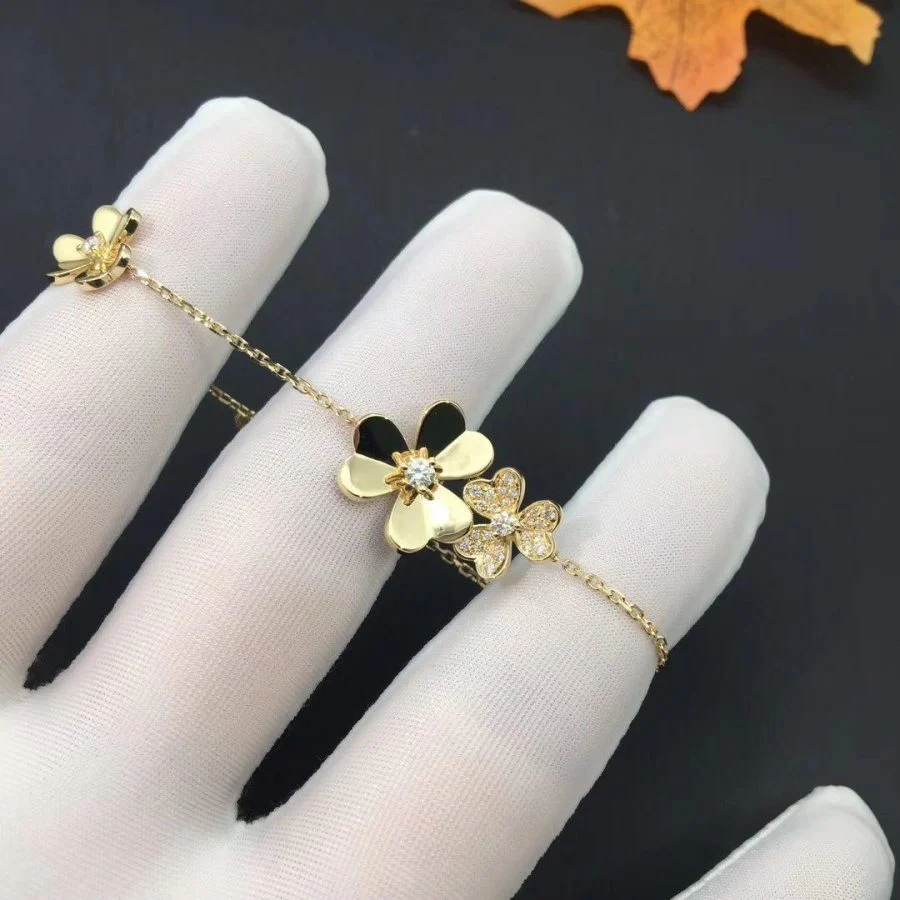 [VA]FRIVOLE GOLD 5 FLOWERS BRACELET