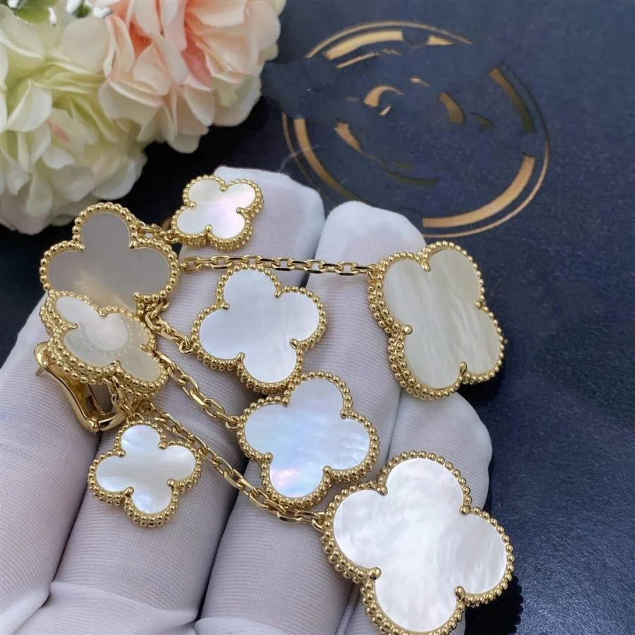 [VA]CLOVER EARRINGS WHITE MOP 4 MOTIFS GOLD