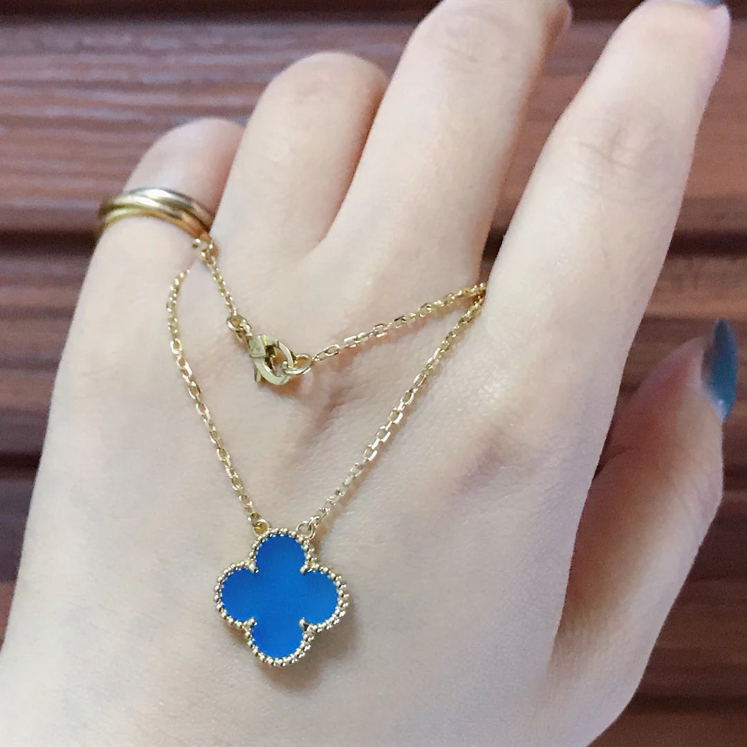 [VA]CLOVER 15MM BLUE AGATE NECKLACE