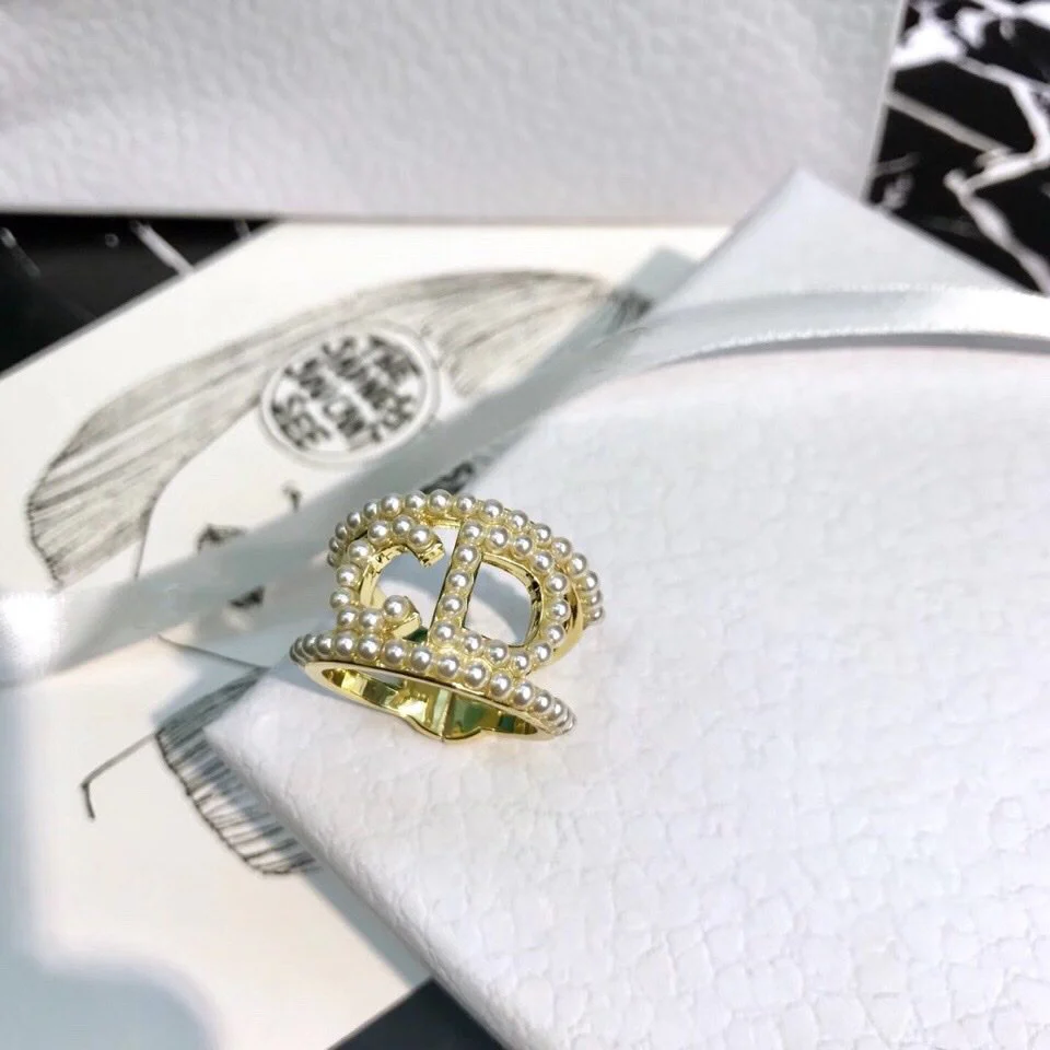 [CD]30 MONTAIGNE ANTIQUE PEARL GOLD RING