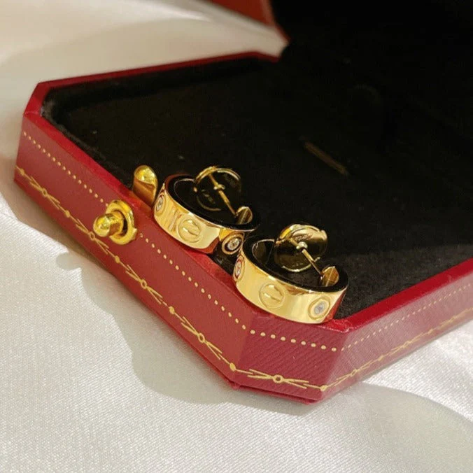 [CT]LOVE EARRINGS 5.7MM 2 DIAMONDS