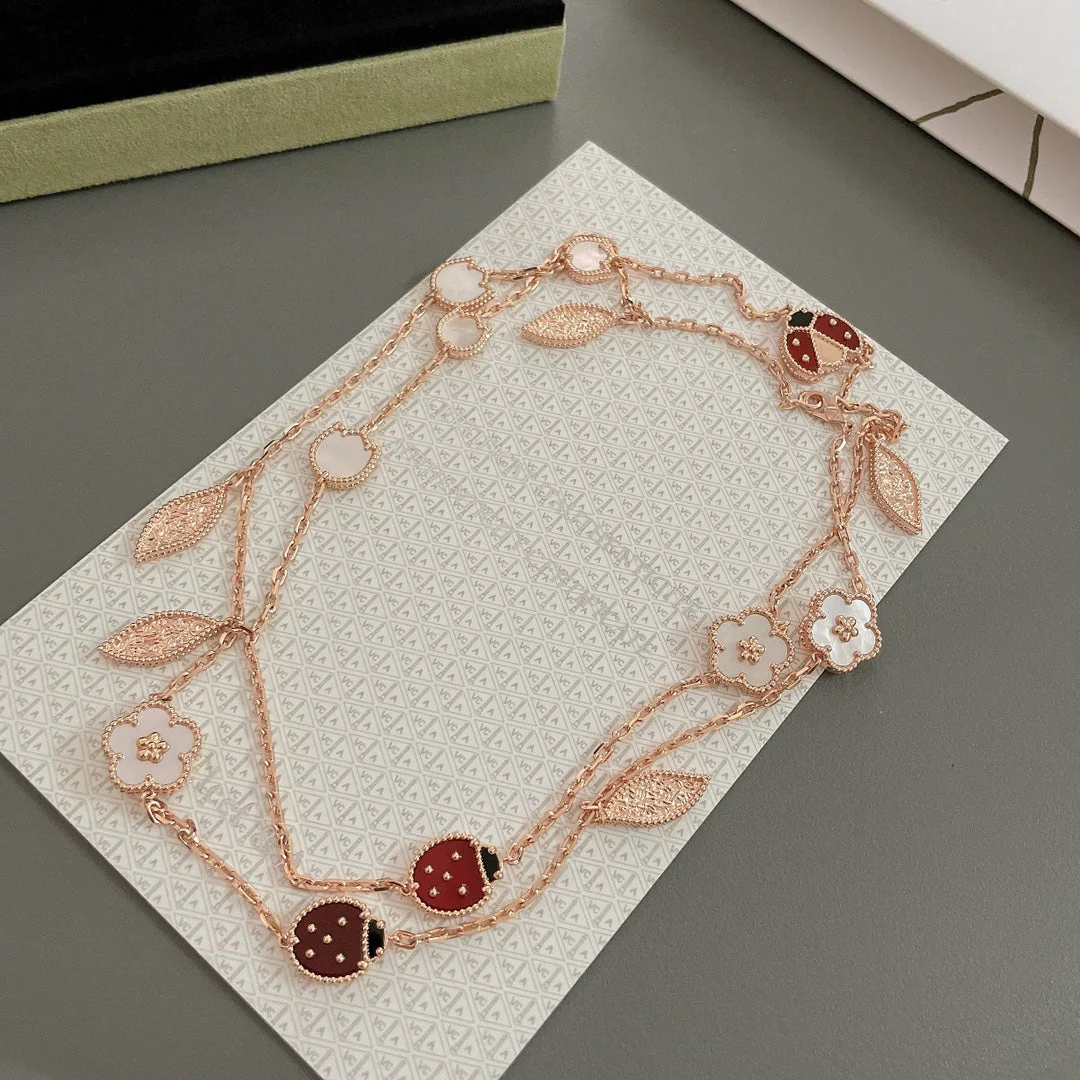 [VA]LUCKY SPRING 15 MOTIFS ROSE GOLD NECKLACE