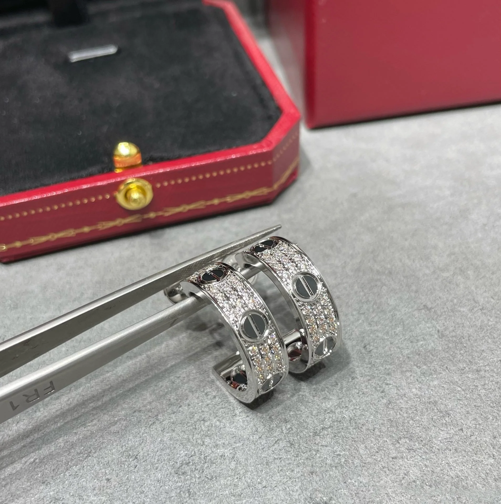 [CT]LOVE CERAMIC DIAMOND PAVED SILVER EARRINGS