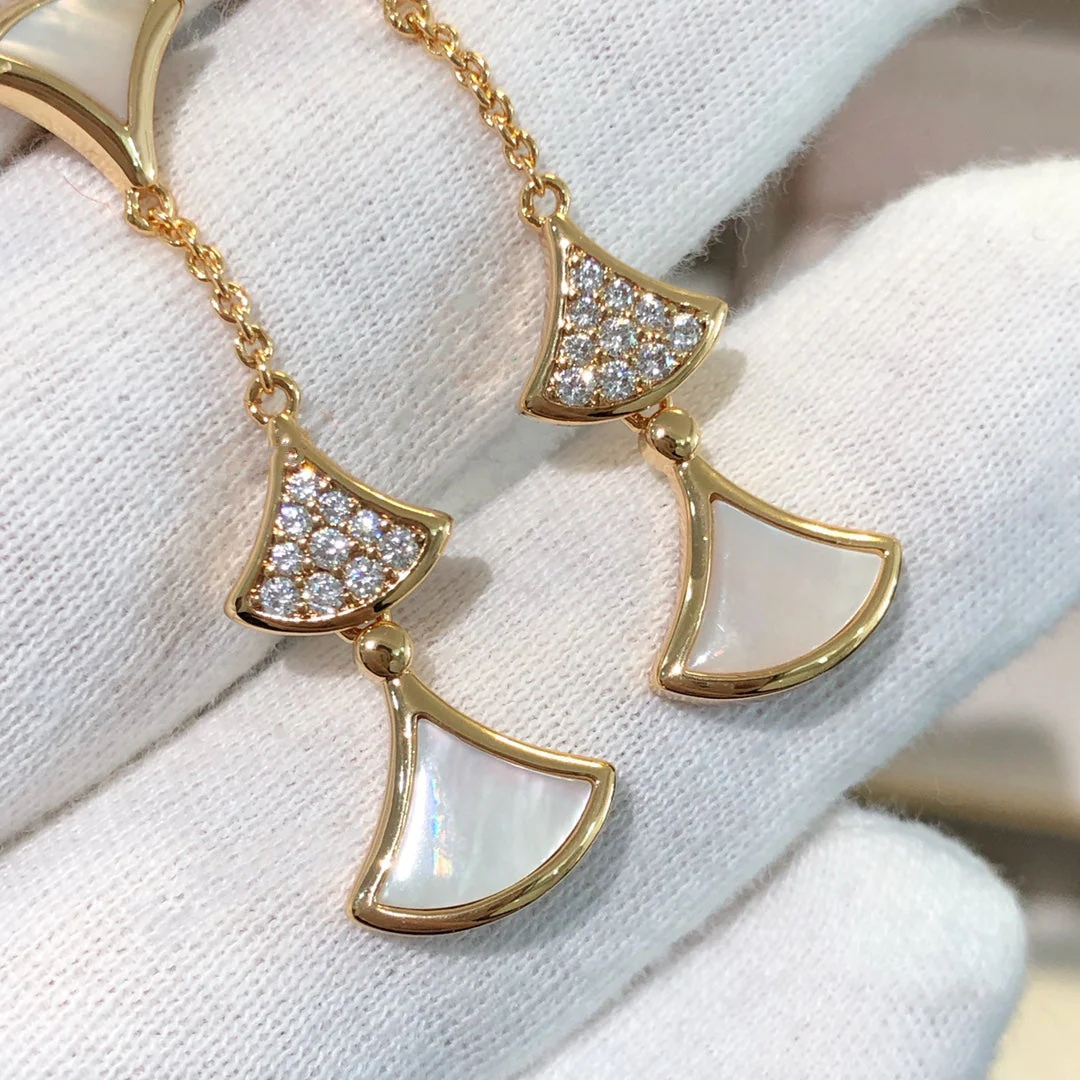 [BV]DREAM EARRINGS 3 MOTIFS DIAMOND MOP PINK GOLD