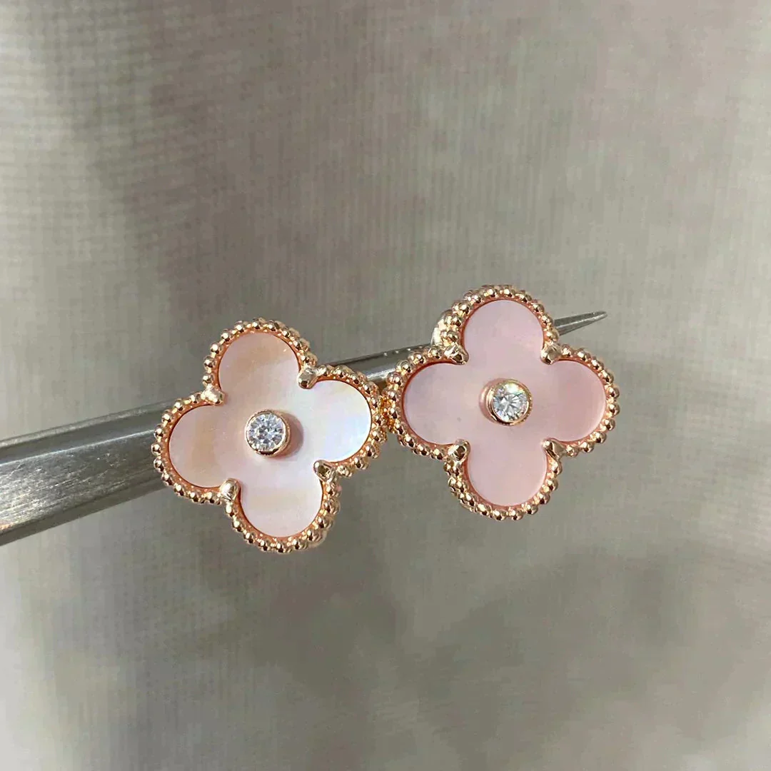 [VA]CLOVER MEDIUM 1 MOTIFS  PINK MOP DIAMOND EARRINGS