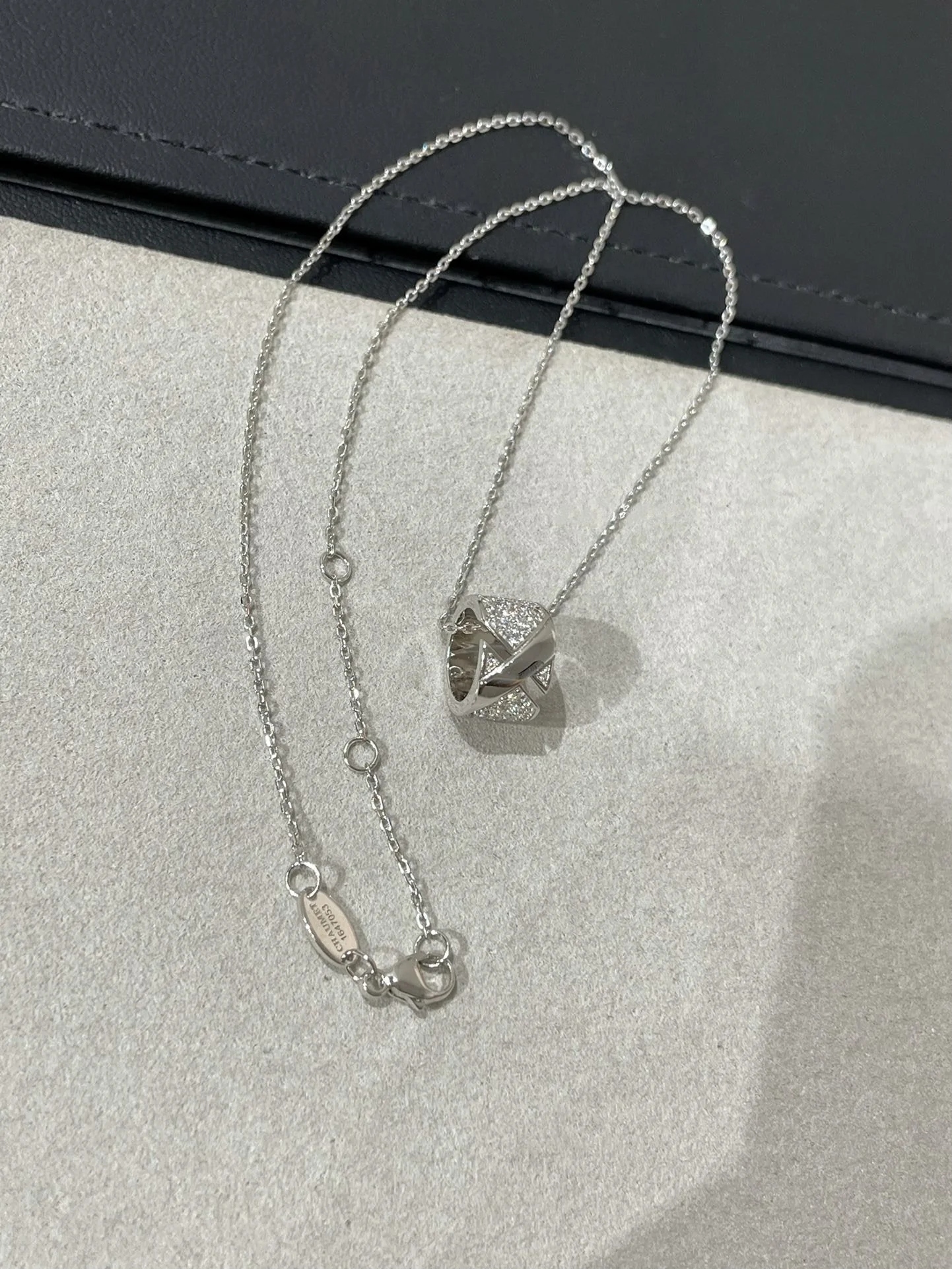 [CH]LIENS EVIDENCE DIAMOND PAVED NECKLACE