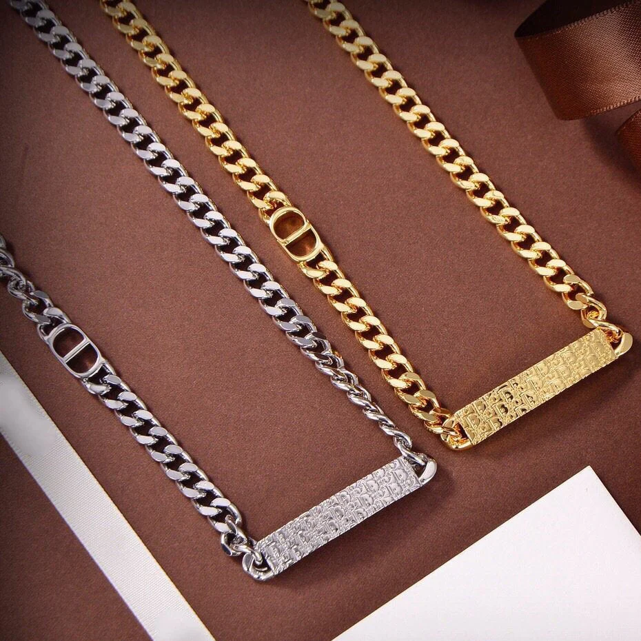 [CD]CHOKER CD GOLD PEDANT NECKLACE