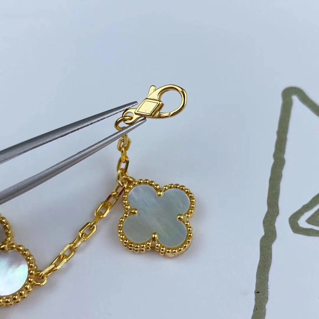 [VA]MAGIC CLOVER MOP GOLD BRACELET 5 MOTIFS