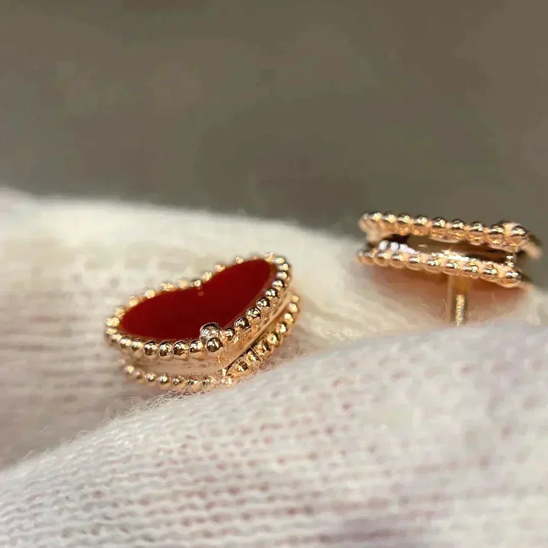 [VA]HEART CARNELIAN STUD EARRINGS