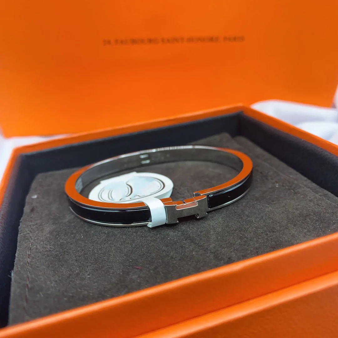 [Hmes]CLASSIC HM CLIC BLACK 8MM ENAMEL BRACELET
