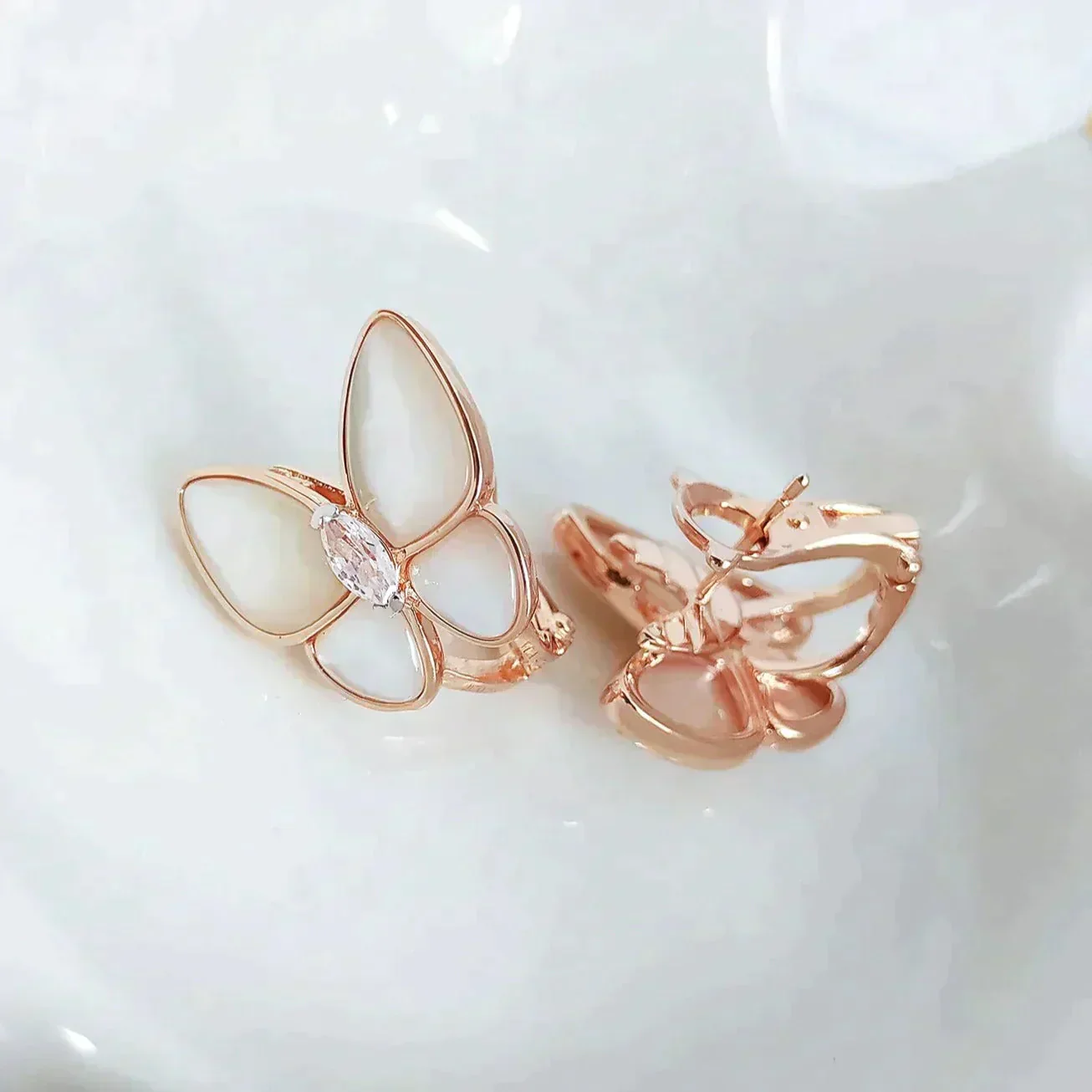 [VA]BUTTERFLY MOP DIAMOND EARRINGS