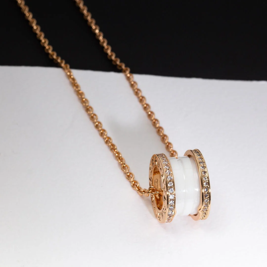 [BV]ZERO 1 WHITE CERAMIC PINK GOLD DIAMOND NECKLACE