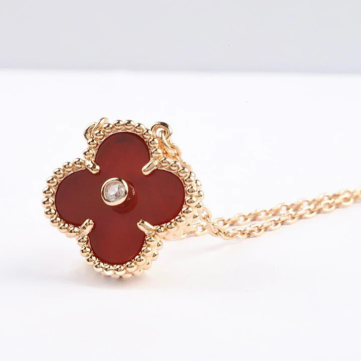 [VA]CLOVER 15MM DIAMOND CARNELIAN NECKLACE