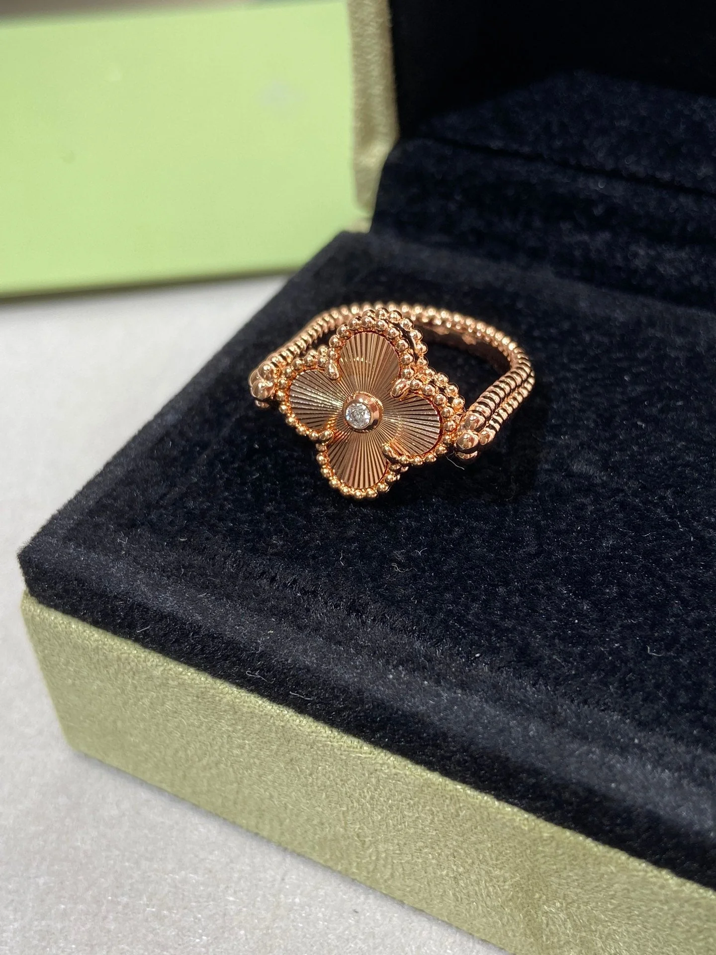 [VA]CLOVER RIVERSIBLE ROSE GOLD RING