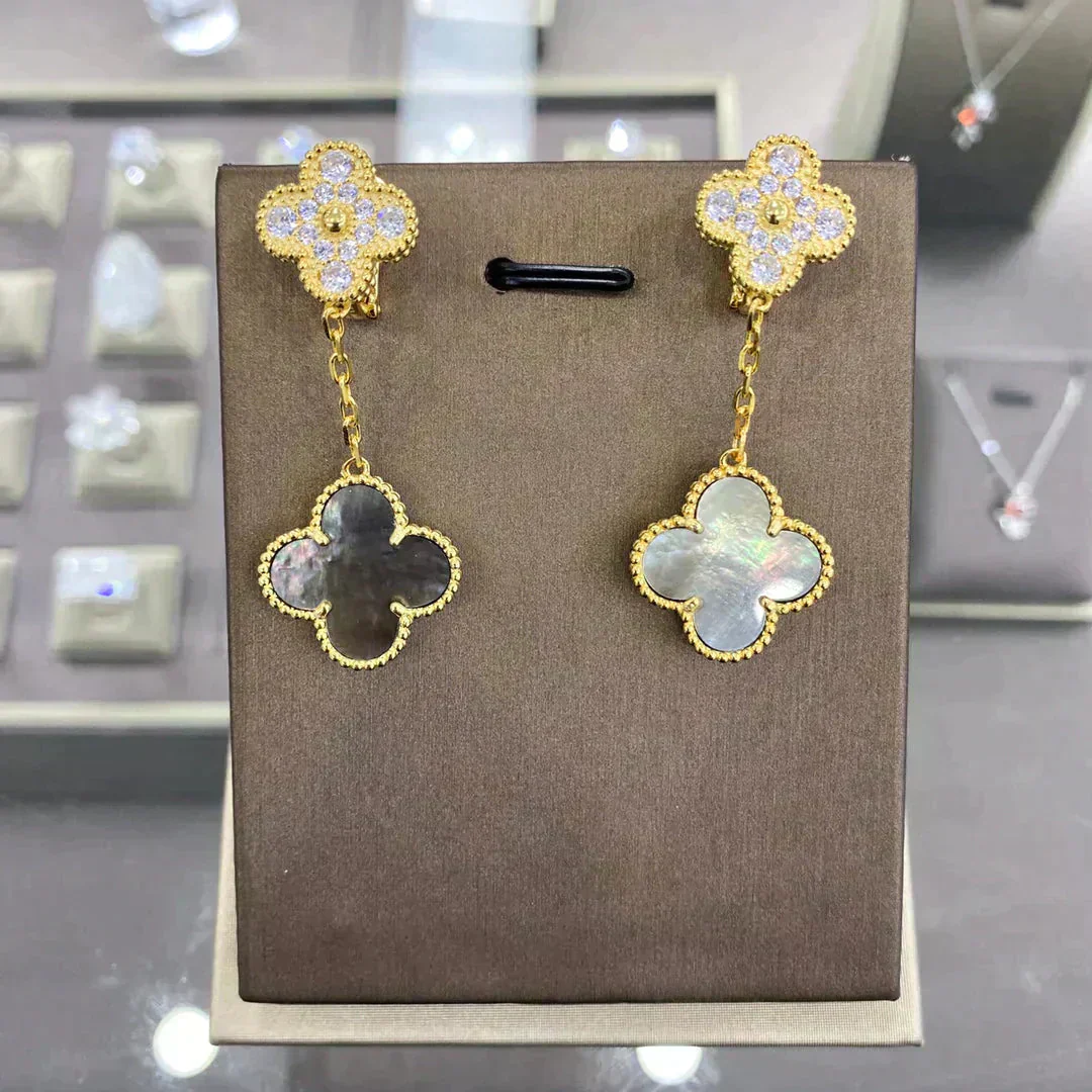 [VA]CLOVER  2 MOTIFS  DIAMOND  EARRINGS (MULTIPLE CHOICESç´