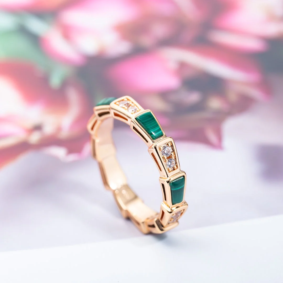 [BV]SERPENTI RING PINK GOLD MALACHITE DIAMOND 3MM