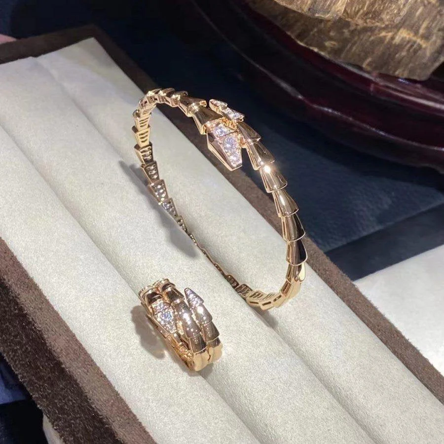 [BV]SERPENTI BRACELET DIAMONDS PINK GOLD