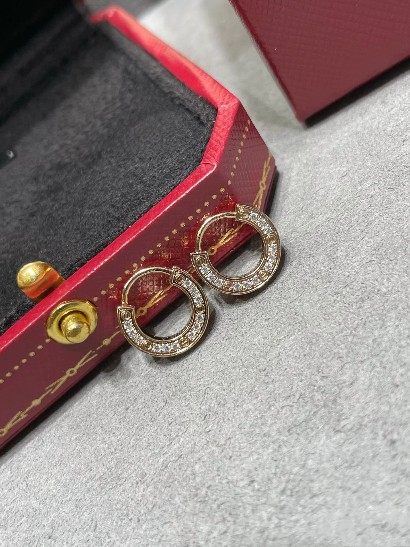 [CT]LOVE DIAMOND EARRINGS