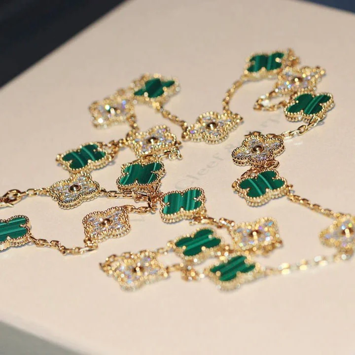 [VA]CLOVER 20 MOTIFS MALACHITE DIAMOND NECKLACE